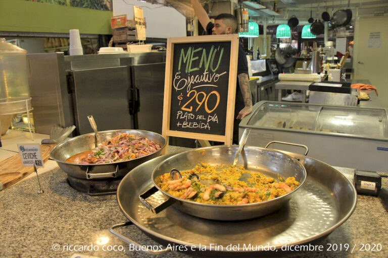 Ovviamente al mercato di San Telmo si mangia …