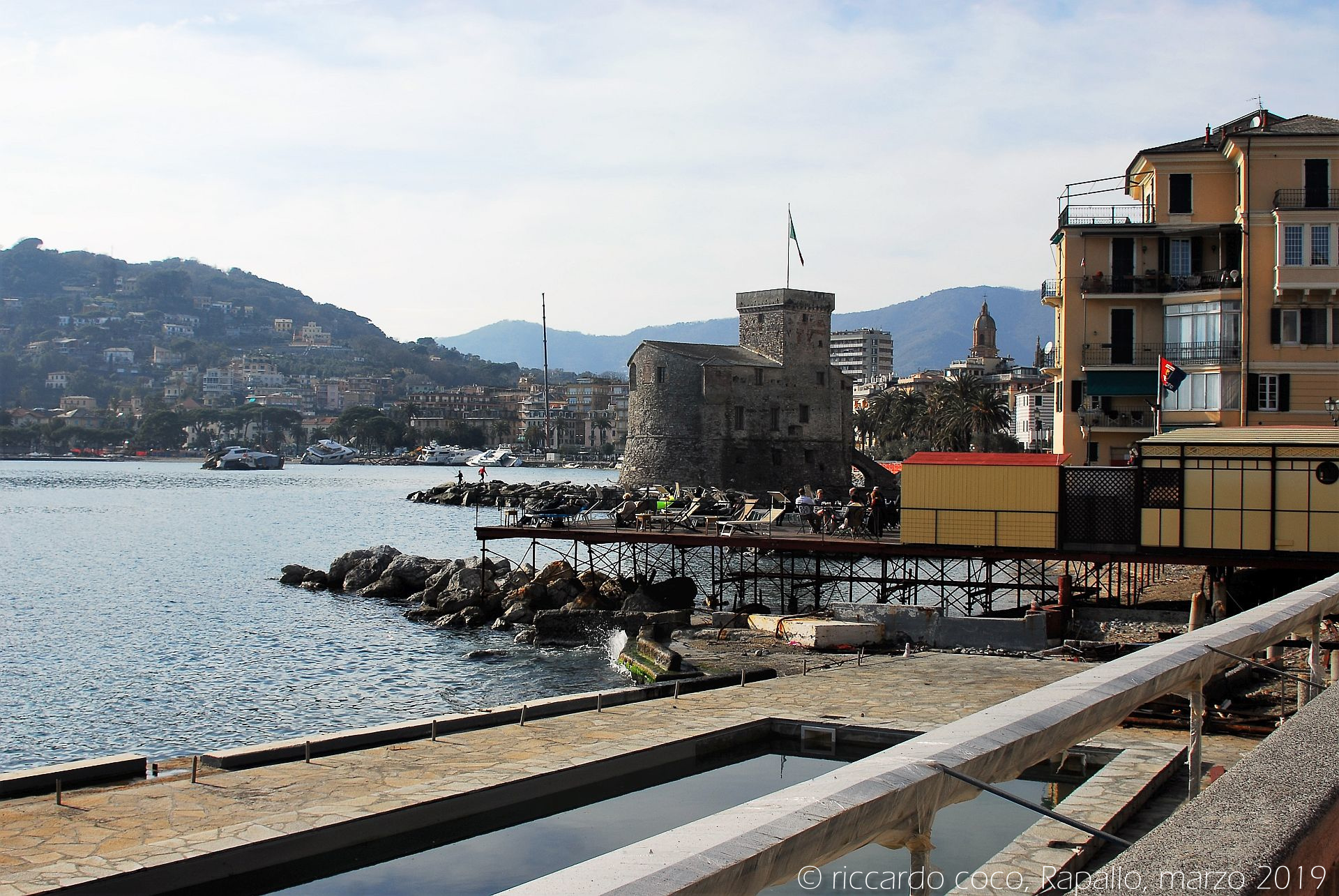 Scopri di più sull'articolo Rapallo, testimonianza fotografica della mareggiata del 29 ottobre 2018