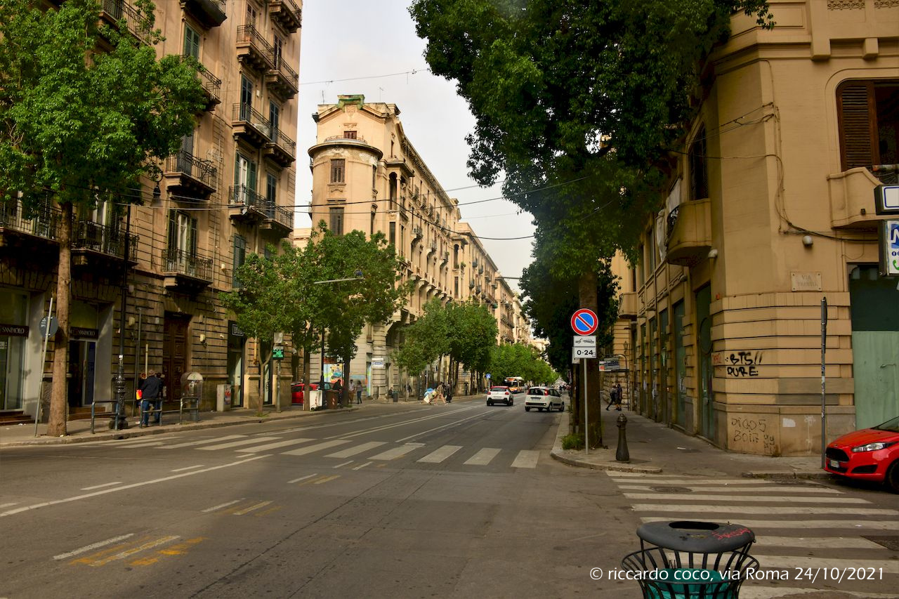 Scopri di più sull'articolo La via Roma, da piazza Giulio Cesare a via Vittorio Emanuele – ottobre 2021